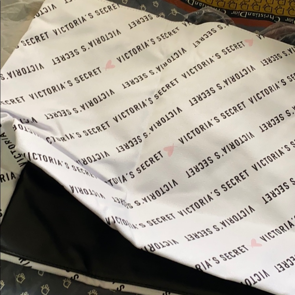 Victoria secret travel bag